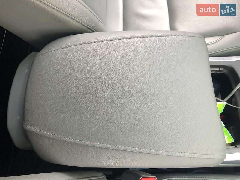 Внедорожник / Кроссовер Acura MDX 2014 в Киеве