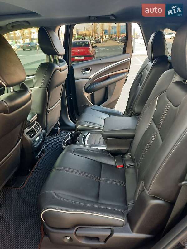 Внедорожник / Кроссовер Acura MDX 2017 в Киеве