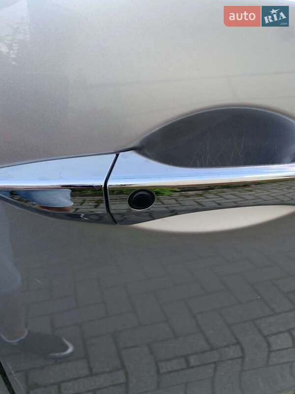 Седан Acura MDX 2015 в Киеве