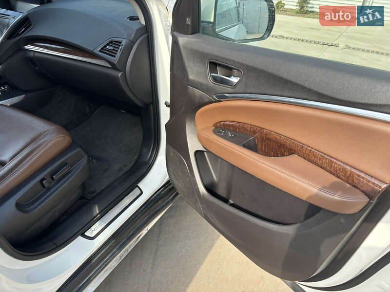 Позашляховик / Кросовер Acura MDX 2017 в Чернівцях