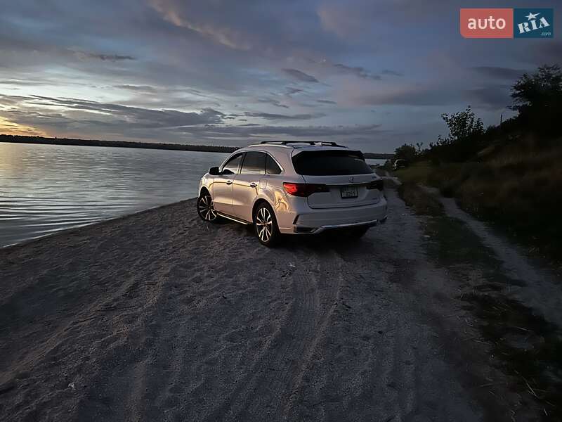 Позашляховик / Кросовер Acura MDX 2018 в Миколаєві