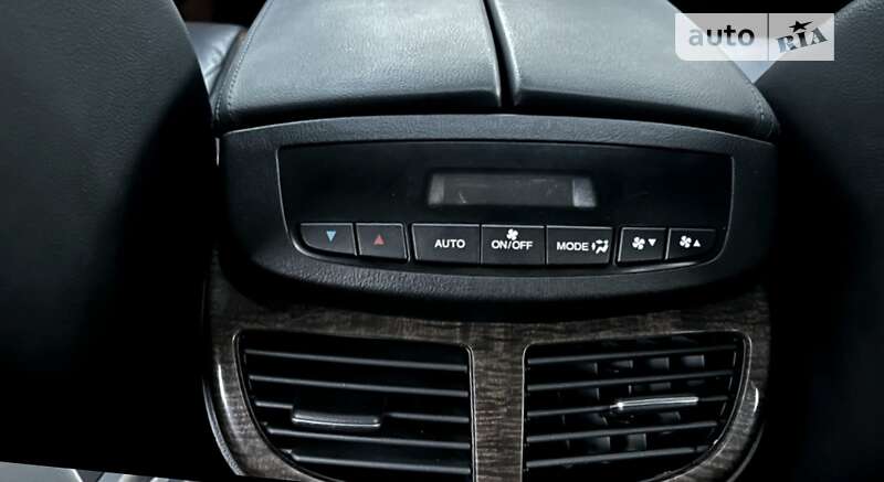 Внедорожник / Кроссовер Acura MDX 2011 в Черновцах