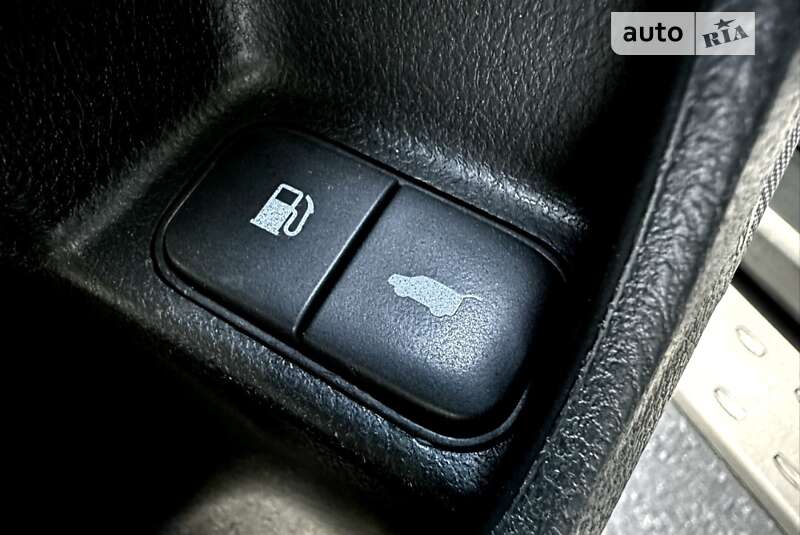 Внедорожник / Кроссовер Acura MDX 2011 в Черновцах