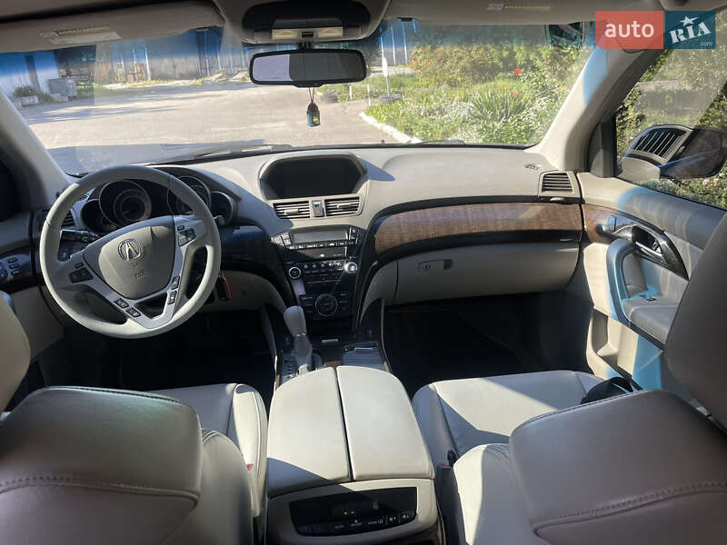 Внедорожник / Кроссовер Acura MDX 2011 в Запорожье