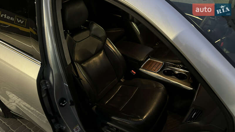 Позашляховик / Кросовер Acura MDX 2014 в Харкові