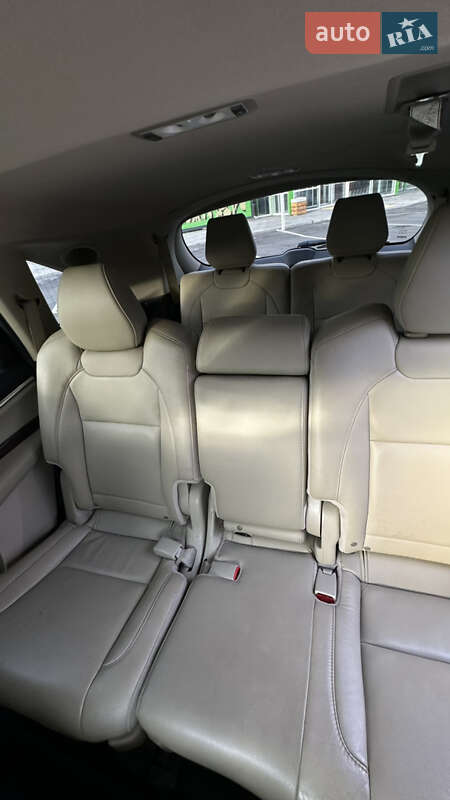 Позашляховик / Кросовер Acura MDX 2015 в Умані