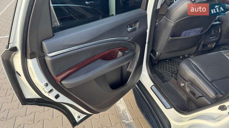 Внедорожник / Кроссовер Acura MDX 2016 в Киеве