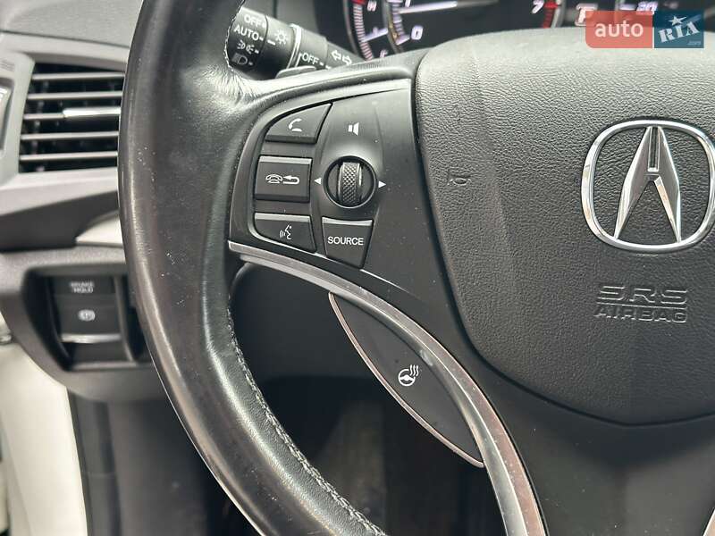 Внедорожник / Кроссовер Acura MDX 2016 в Киеве
