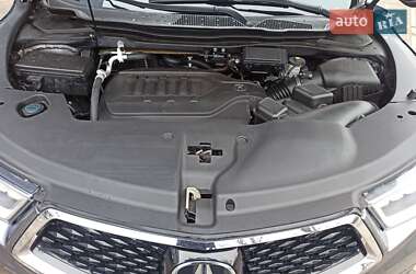 Позашляховик / Кросовер Acura MDX 2018 в 