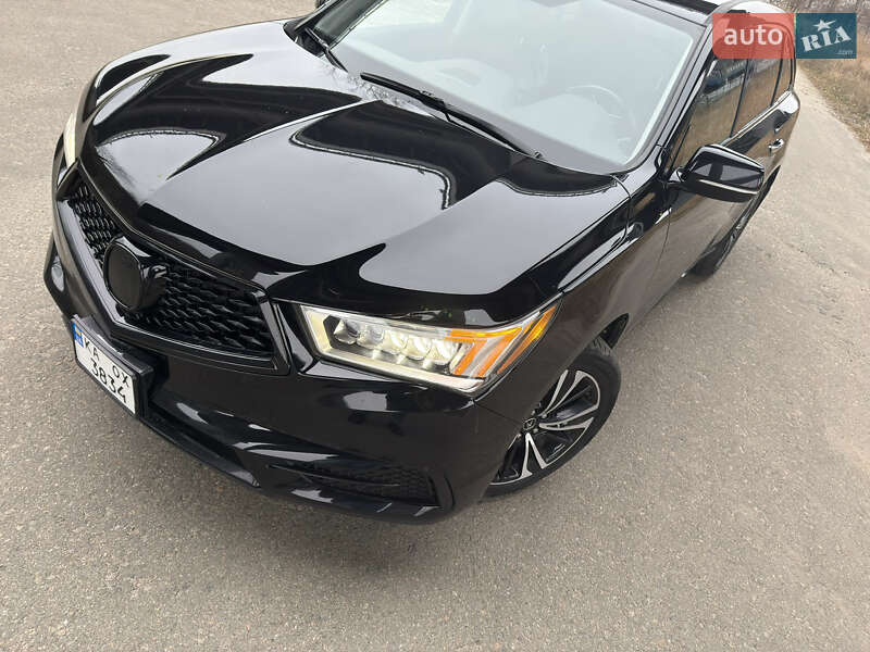 Позашляховик / Кросовер Acura MDX 2016 в Києві
