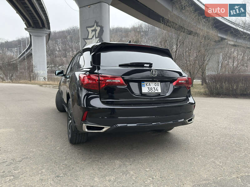Позашляховик / Кросовер Acura MDX 2016 в Києві
