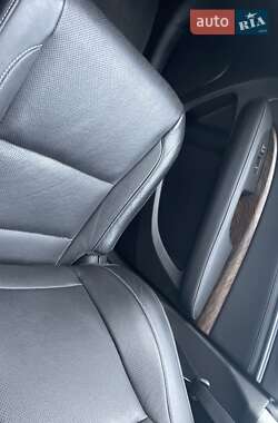 Внедорожник / Кроссовер Acura MDX 2018 в 
