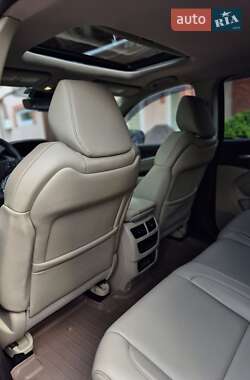 Внедорожник / Кроссовер Acura MDX 2017 в 