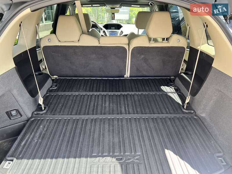Позашляховик / Кросовер Acura MDX 2016 в Рівному