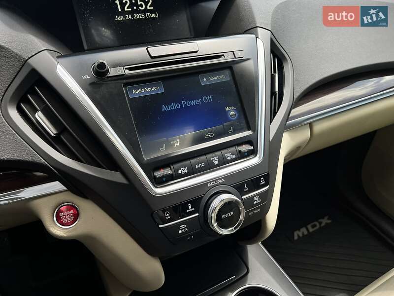 Позашляховик / Кросовер Acura MDX 2016 в Рівному