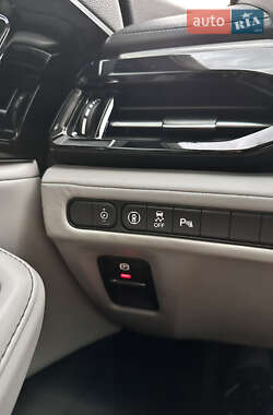 Внедорожник / Кроссовер Acura MDX 2021 в 