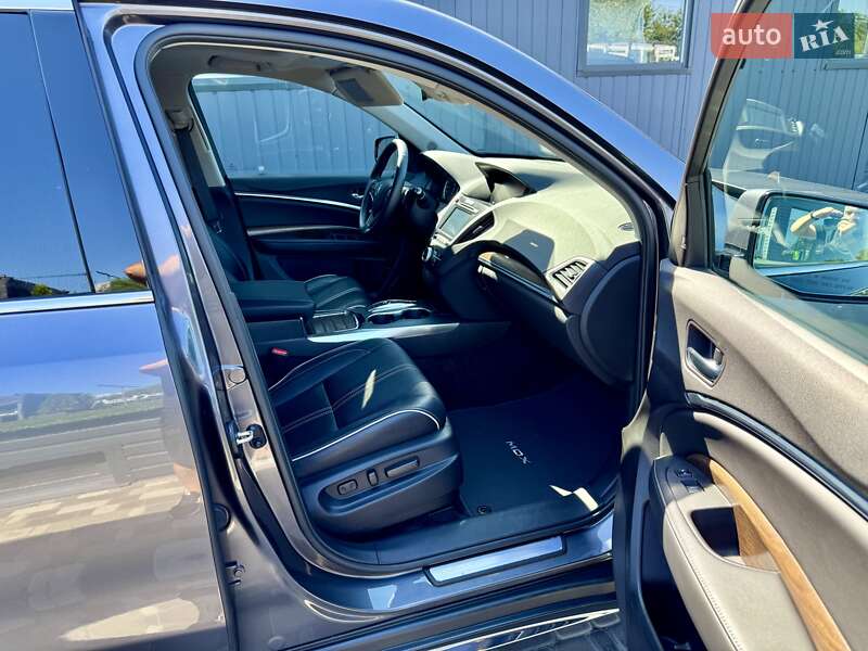 Позашляховик / Кросовер Acura MDX 2017 в Києві