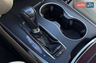 Позашляховик / Кросовер Acura MDX 2013 в 