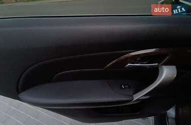 Внедорожник / Кроссовер Acura MDX 2012 в 