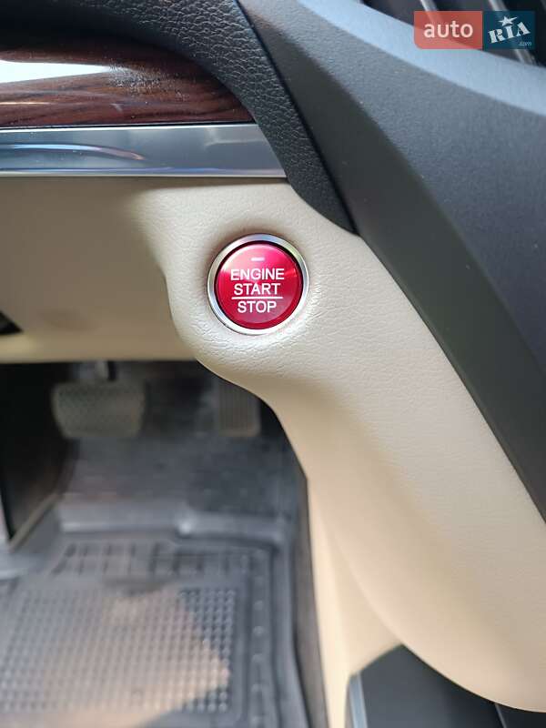 Внедорожник / Кроссовер Acura MDX 2015 в Виннице