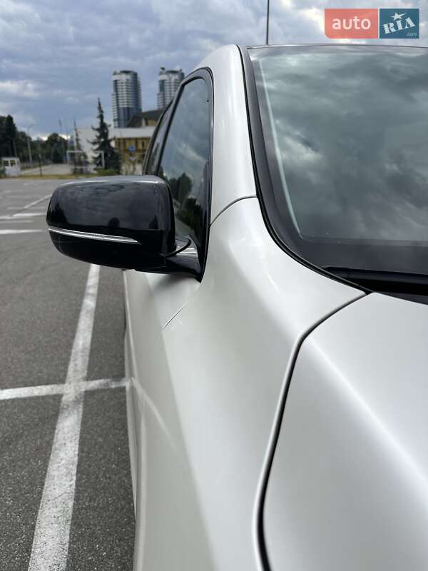 Позашляховик / Кросовер Acura MDX 2017 в Києві фото 15 Позашляховик / Кросовер Acura MDX 2017 в Києві