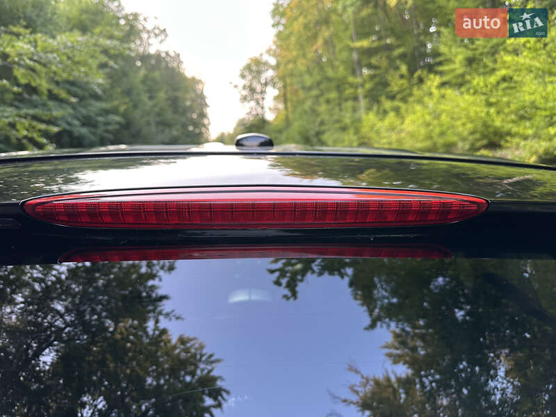 Позашляховик / Кросовер Acura MDX 2012 в Стрию