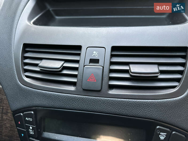 Позашляховик / Кросовер Acura MDX 2012 в Стрию