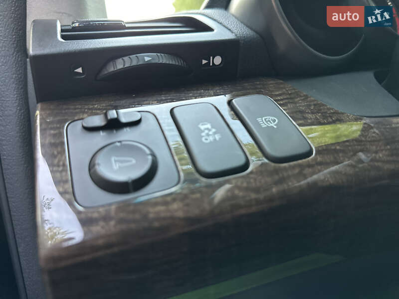 Позашляховик / Кросовер Acura MDX 2012 в Стрию