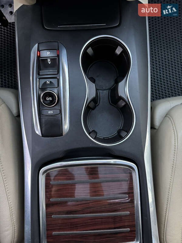 Позашляховик / Кросовер Acura MDX 2015 в Вінниці