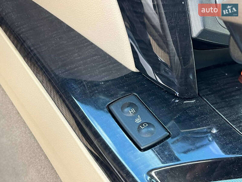 Позашляховик / Кросовер Acura MDX 2008 в Львові