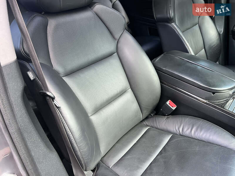 Внедорожник / Кроссовер Acura MDX 2008 в Киеве