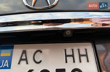 Позашляховик / Кросовер Acura MDX 2014 в 