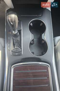 Позашляховик / Кросовер Acura MDX 2014 в 