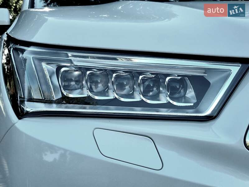 Внедорожник / Кроссовер Acura MDX 2018 в Черновцах