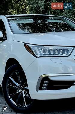 Внедорожник / Кроссовер Acura MDX 2018 в 