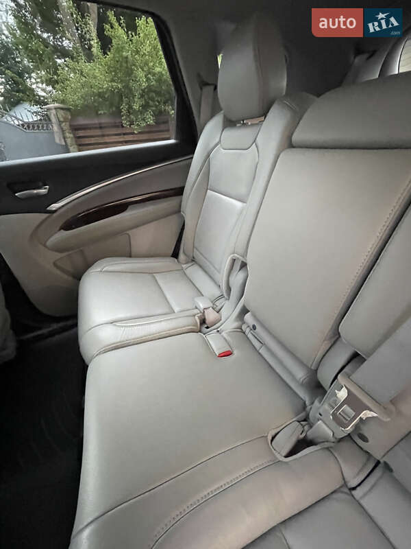 Позашляховик / Кросовер Acura MDX 2016 в Львові