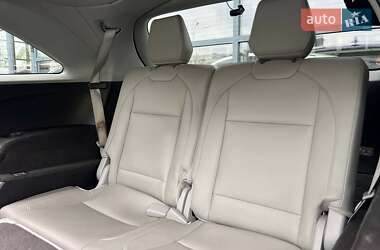 Позашляховик / Кросовер Acura MDX 2016 в 