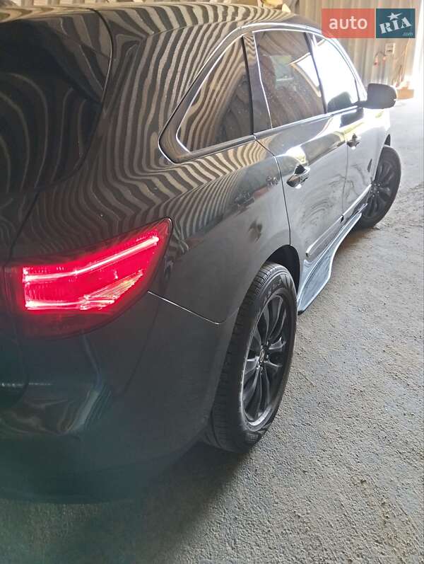 Позашляховик / Кросовер Acura MDX 2013 в Царичанці