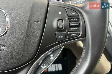 Позашляховик / Кросовер Acura MDX 2019 в 