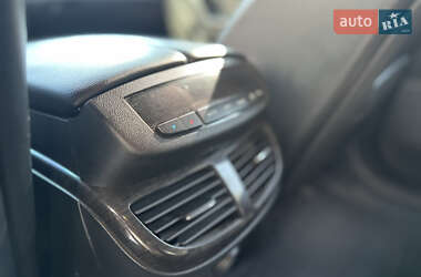 Позашляховик / Кросовер Acura MDX 2008 в 