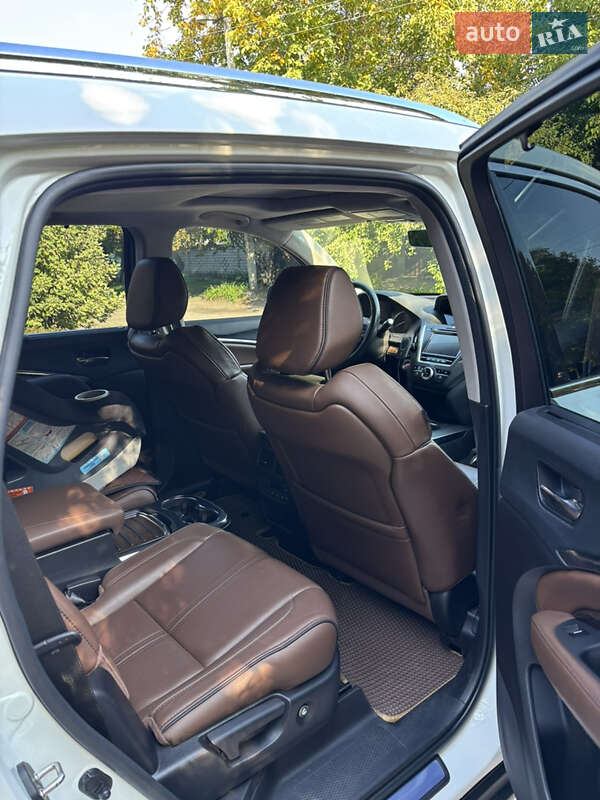 Позашляховик / Кросовер Acura MDX 2016 в Кременчуці фото 11 Позашляховик / Кросовер Acura MDX 2016 в Кременчуці