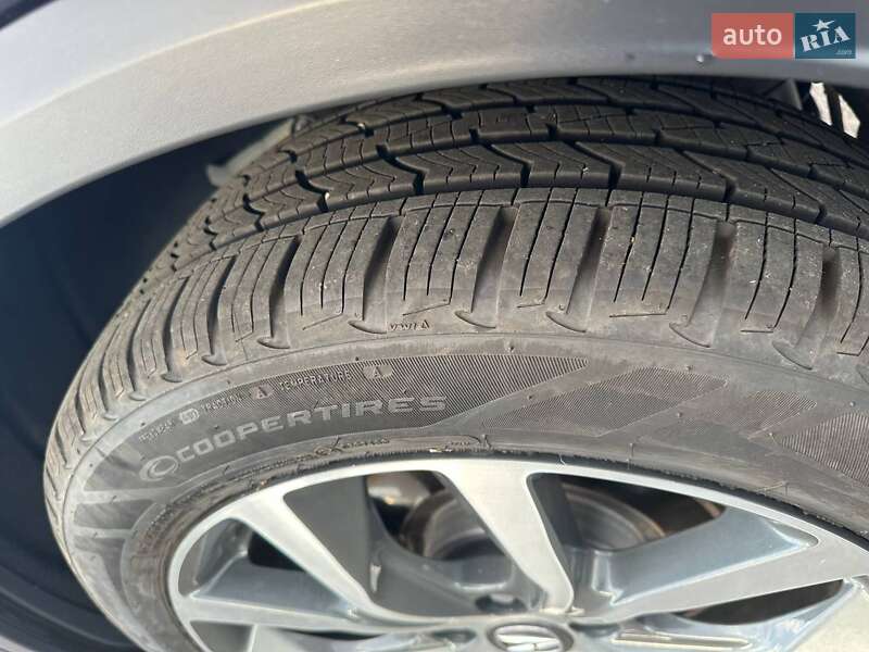 Позашляховик / Кросовер Acura MDX 2023 в Полтаві