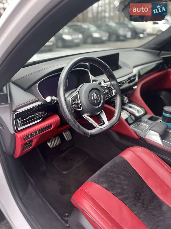 Внедорожник / Кроссовер Acura MDX 2022 в Киеве