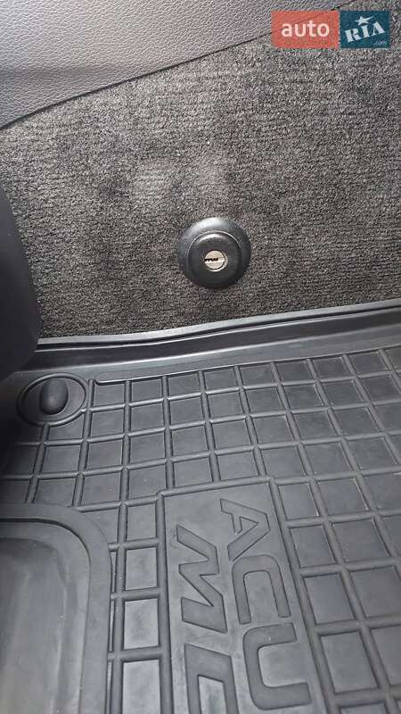 Внедорожник / Кроссовер Acura MDX 2014 в Киеве фото 8 Внедорожник / Кроссовер Acura MDX 2014 в Киеве