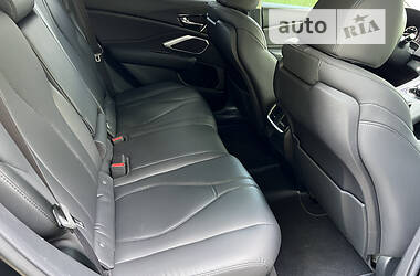 Внедорожник / Кроссовер Acura RDX 2018 в 
