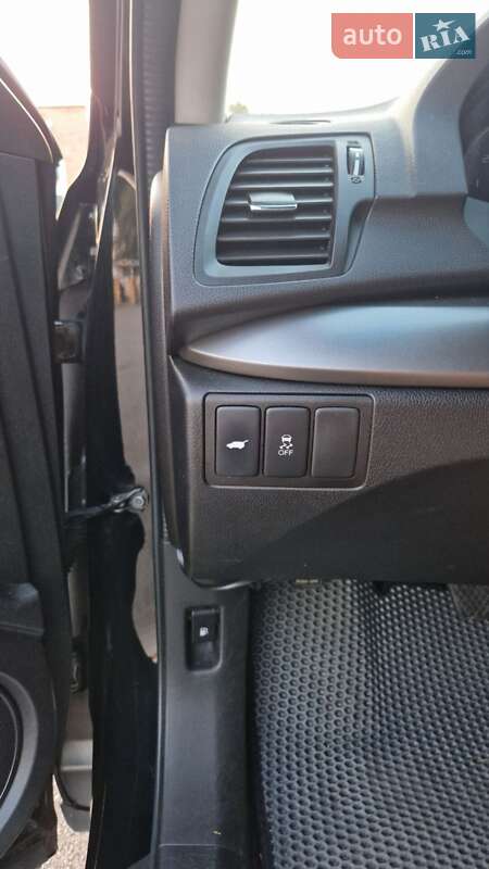 Позашляховик / Кросовер Acura RDX 2013 в Чернігові