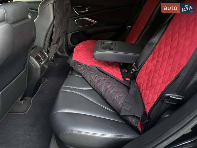 Внедорожник / Кроссовер Acura RDX 2018 в Ивано-Франковске