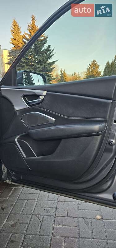 Внедорожник / Кроссовер Acura RDX 2019 в Тернополе