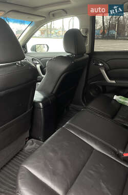 Позашляховик / Кросовер Acura RDX 2011 в 