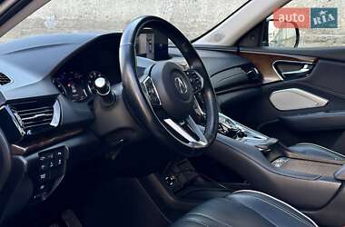 Позашляховик / Кросовер Acura RDX 2018 в 